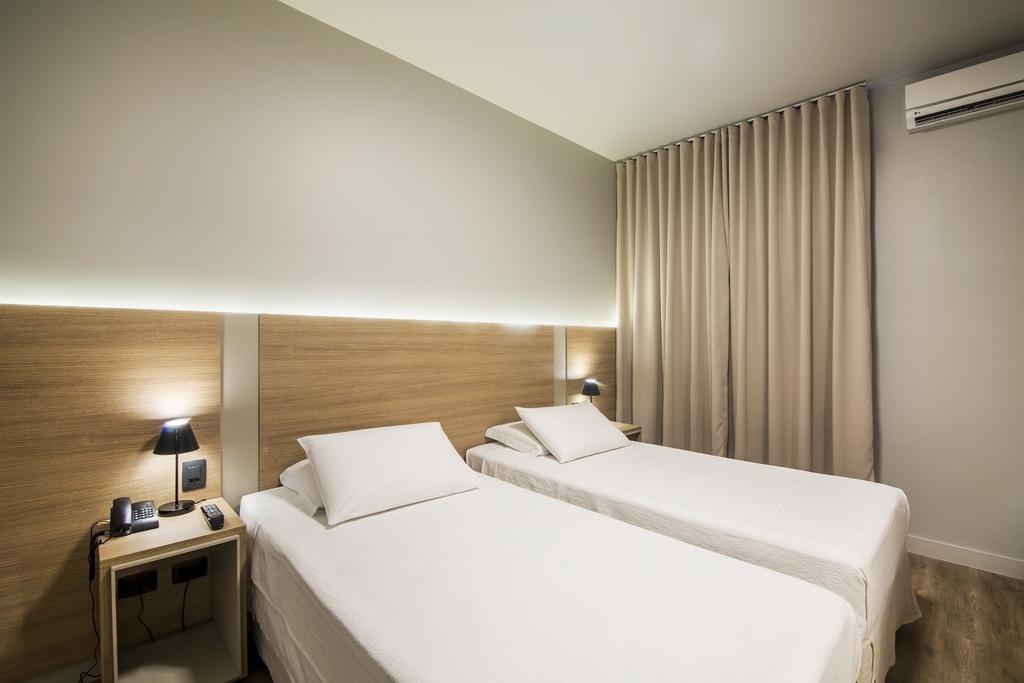 Hotel Jr